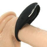 Omni 20 Mode Cock Ring & Clitoral Vibe in Black